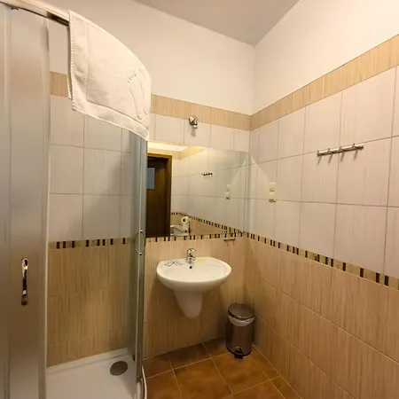 Dom Na Bialej Dolinie Bed & Breakfast *
