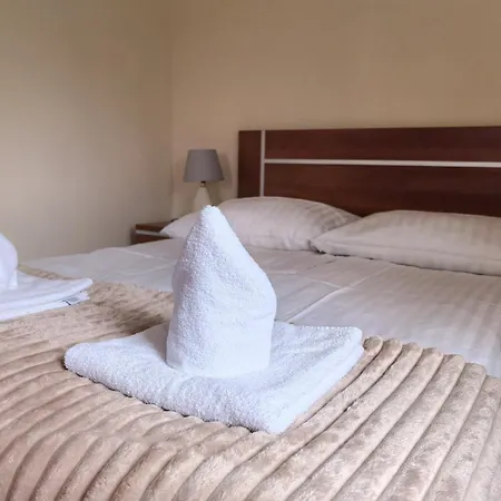 Dom Na Bialej Dolinie Bed & Breakfast